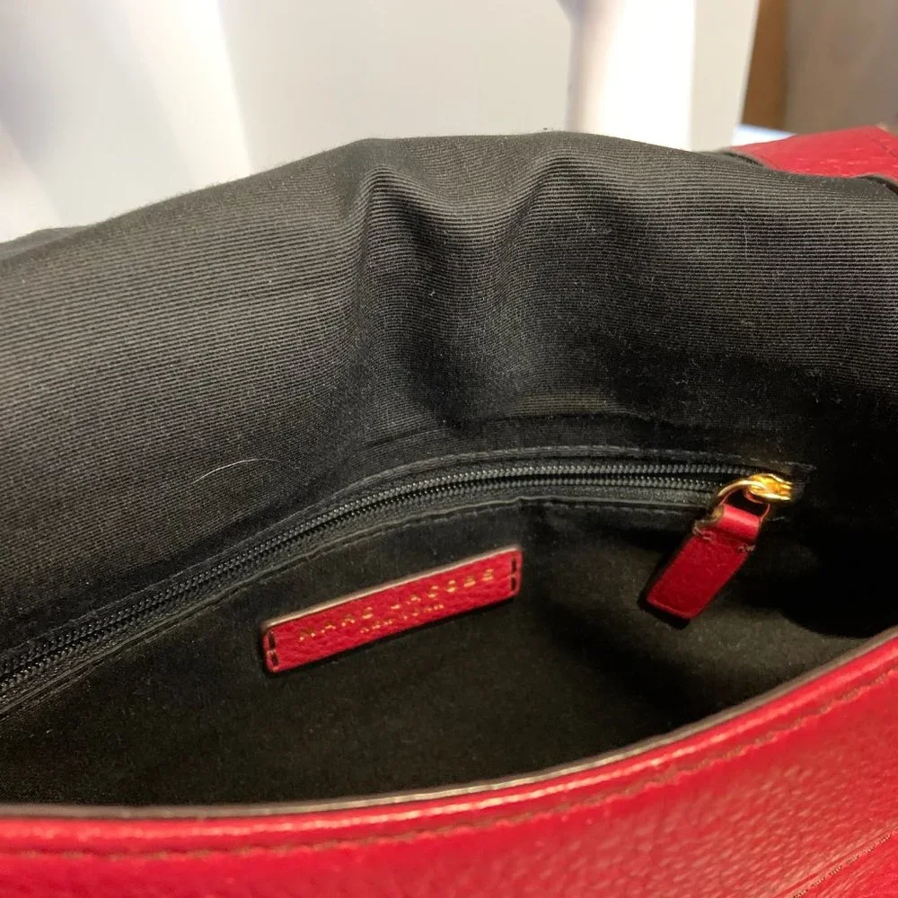 Marc Jacobs Empire City Messenger Bag - Picture 8 of 16